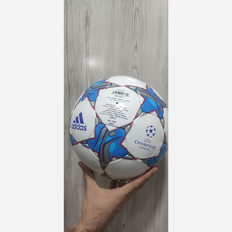 توپ فوتبال سایز 5 چمیونزلیگ